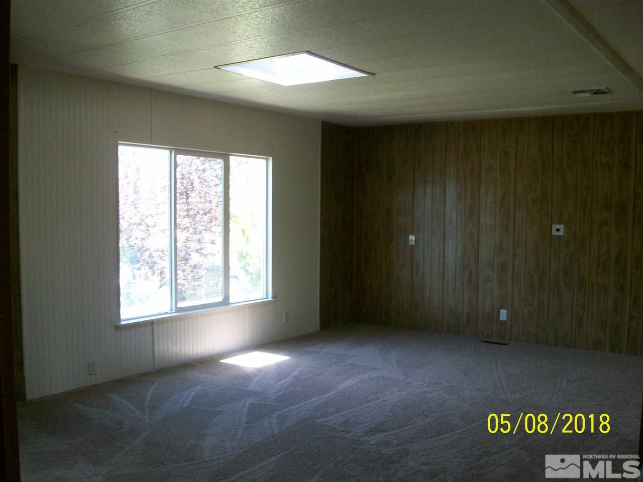 490 Niles Way Reno, NV 89506 - Photo 5 of 22 Photo 5