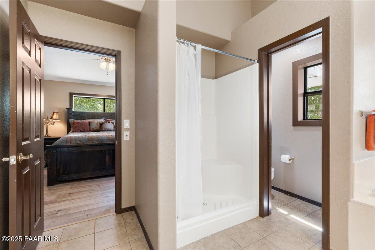 650 East Rimrock Road Paulden, AZ 86334 - Photo 20 of 56 22-Primary Bathroom