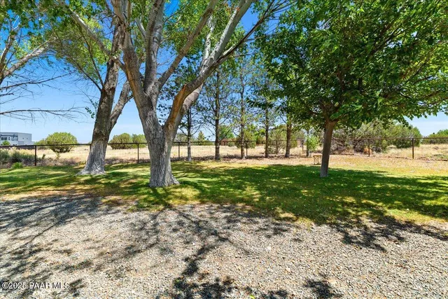 $970,000 | 650 East Rimrock Road, Paulden, AZ 86334