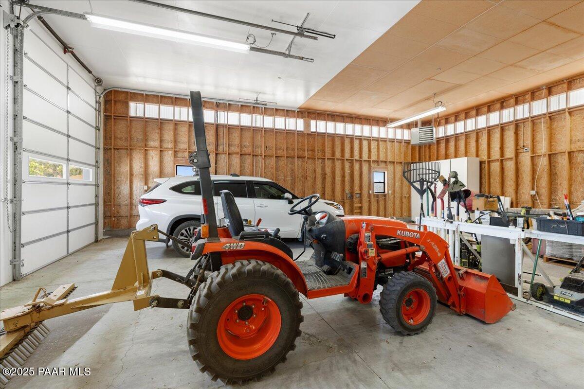 650 East Rimrock Road Paulden, AZ 86334 - Photo 41 of 56 41-RV Garage Shop