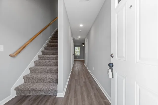 $1,549 | 2186 Peachers Mill Road, Unit B2, Clarksville, TN 37042