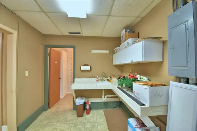 a view of a hallway with closet