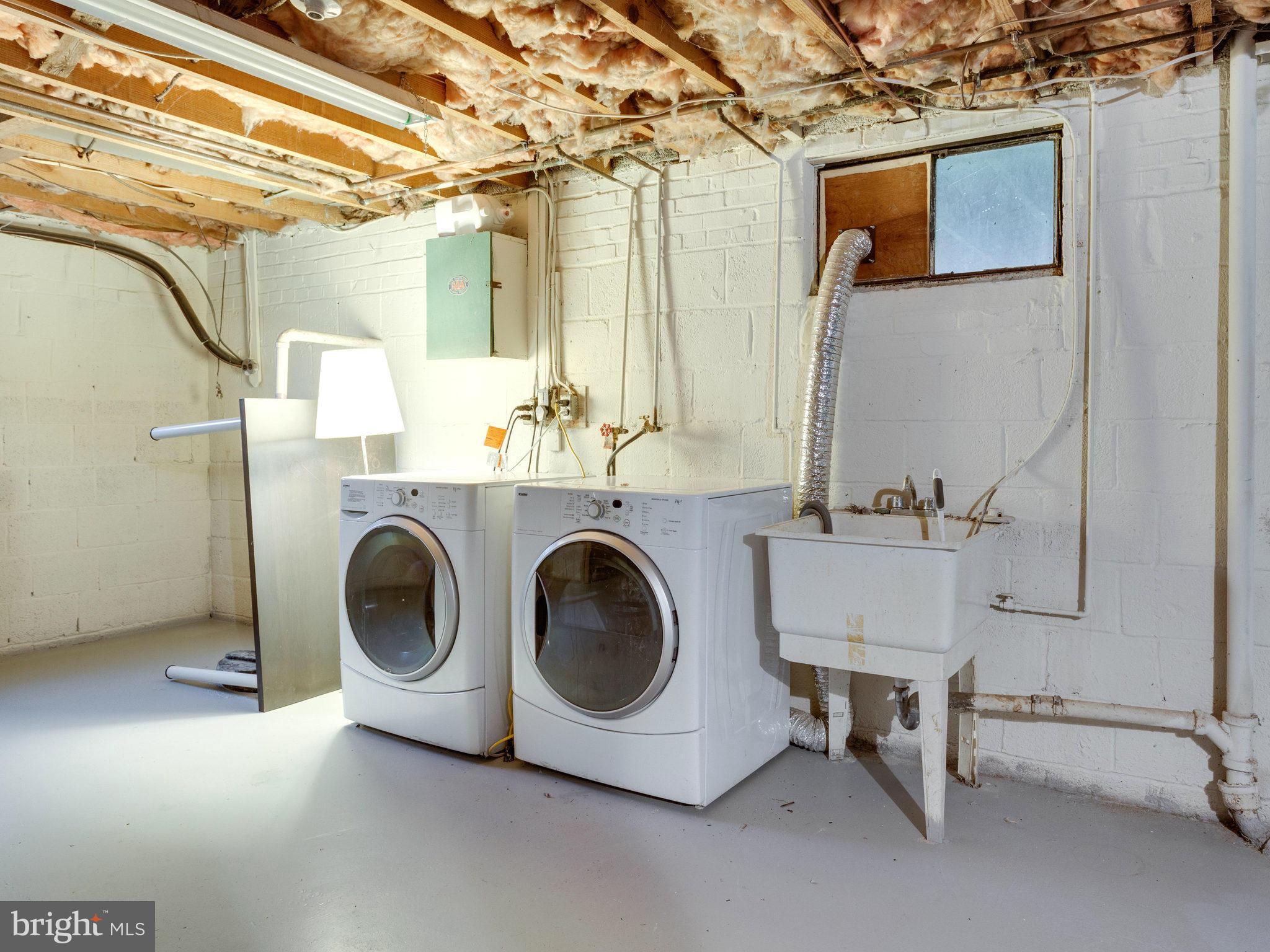 5903 Amherst Avenue Springfield, VA 22150 - Photo 23 of 30 Front Load Washer and Dryer