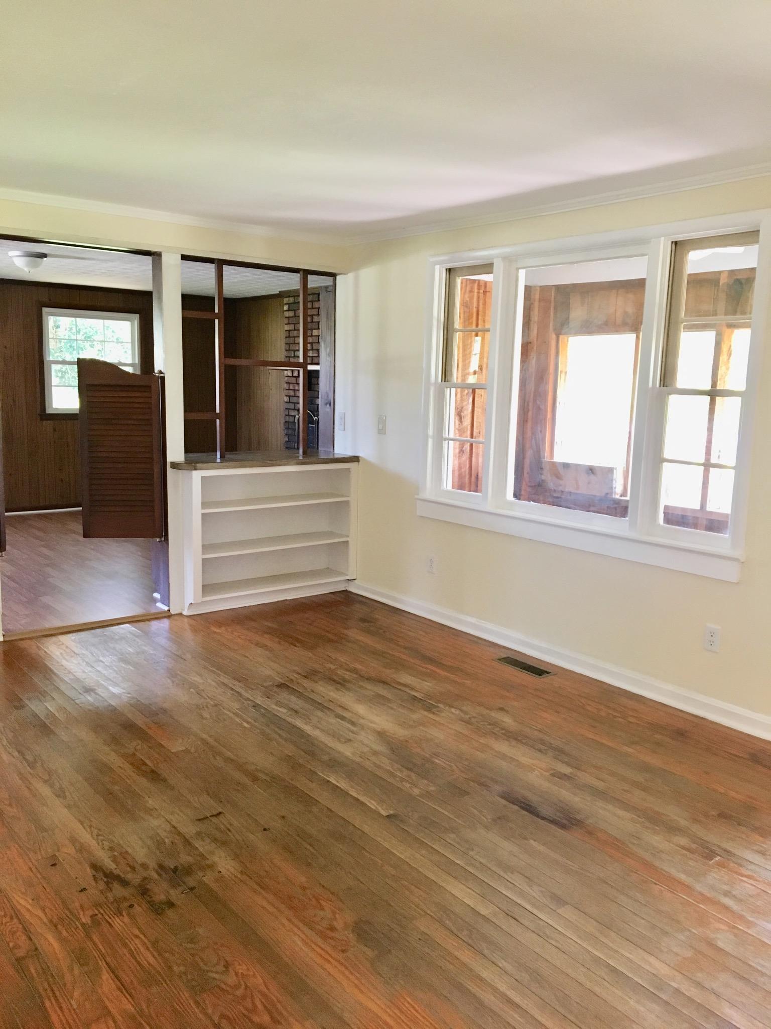 1540 Manley Loop Dickson, TN 37055 - Photo 2 of 19 Gallery Image 2