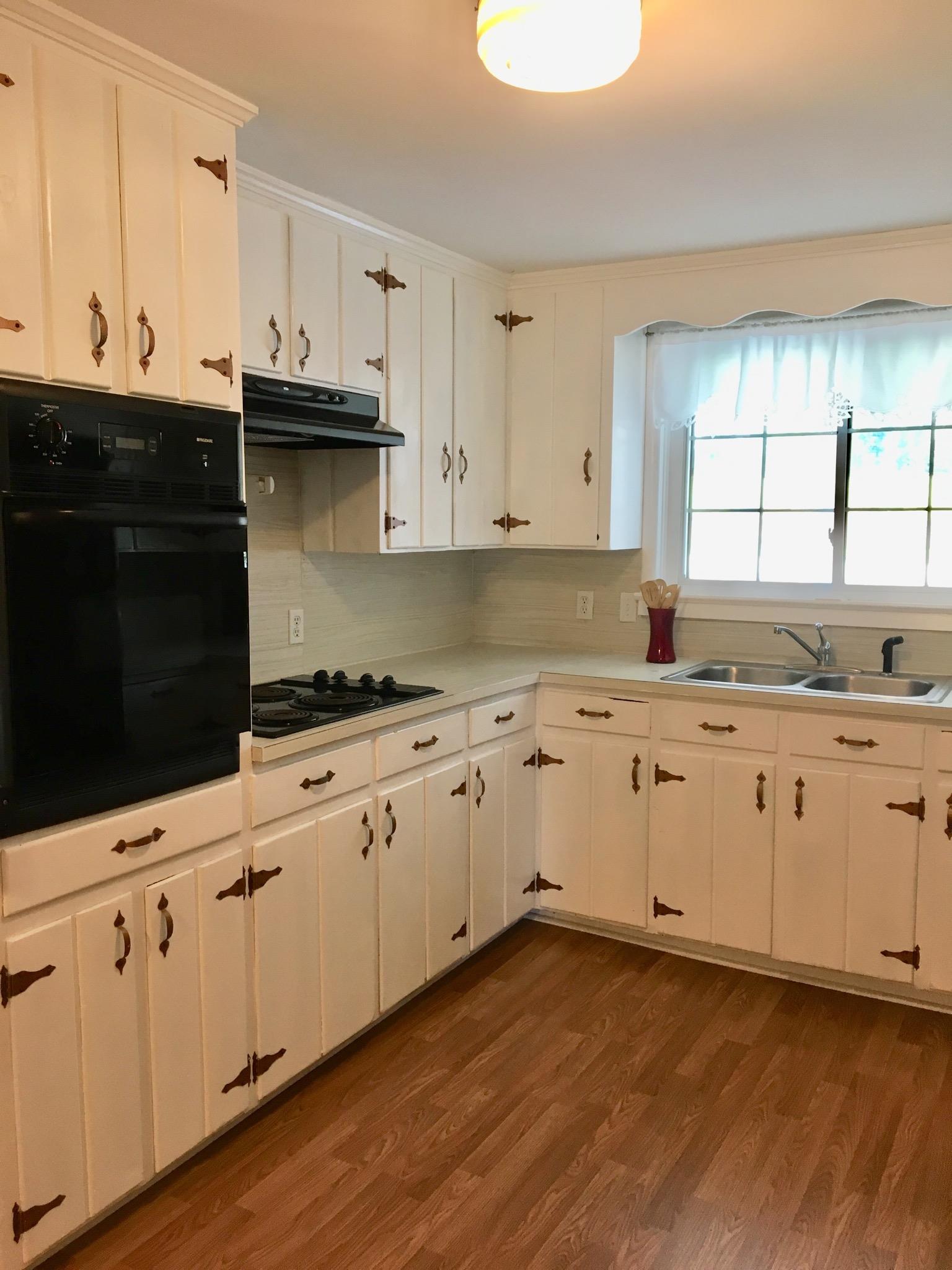 1540 Manley Loop Dickson, TN 37055 - Photo 5 of 19 Gallery Image 5