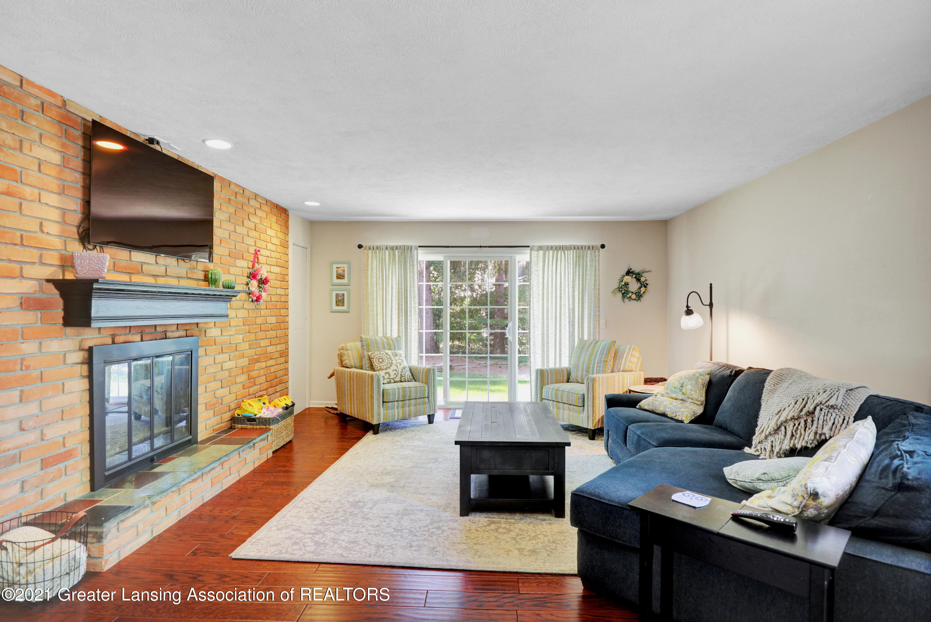1723 Old Mill Road East Lansing, MI 48823 - Photo 14 of 32 Family Room