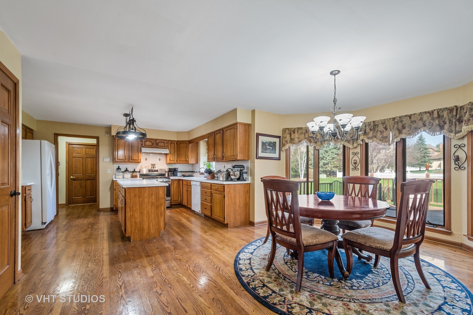 3510 Persimmon Drive Algonquin, IL 60102 - Photo 6 of 17