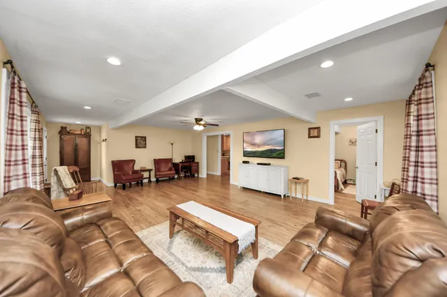 $309,900 | 8335 Jernigan Road, Conroe, TX 77306