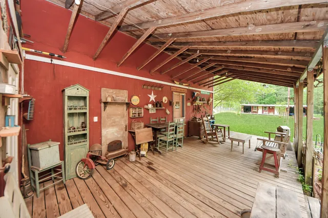 $309,900 | 8335 Jernigan Road, Conroe, TX 77306