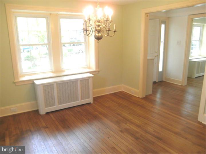 139 Broadview Road Springfield, PA 19064 - Photo 9 of 25 Dining Room