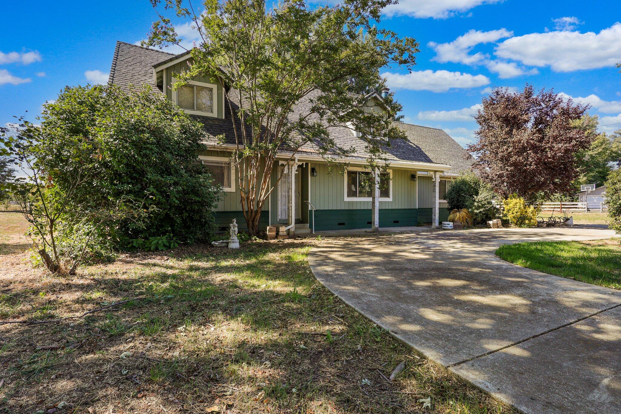 6740 Churn Crk Road Redding, CA 96002 - Photo 1 of 45 26-web-or-mls-LZ0A0194