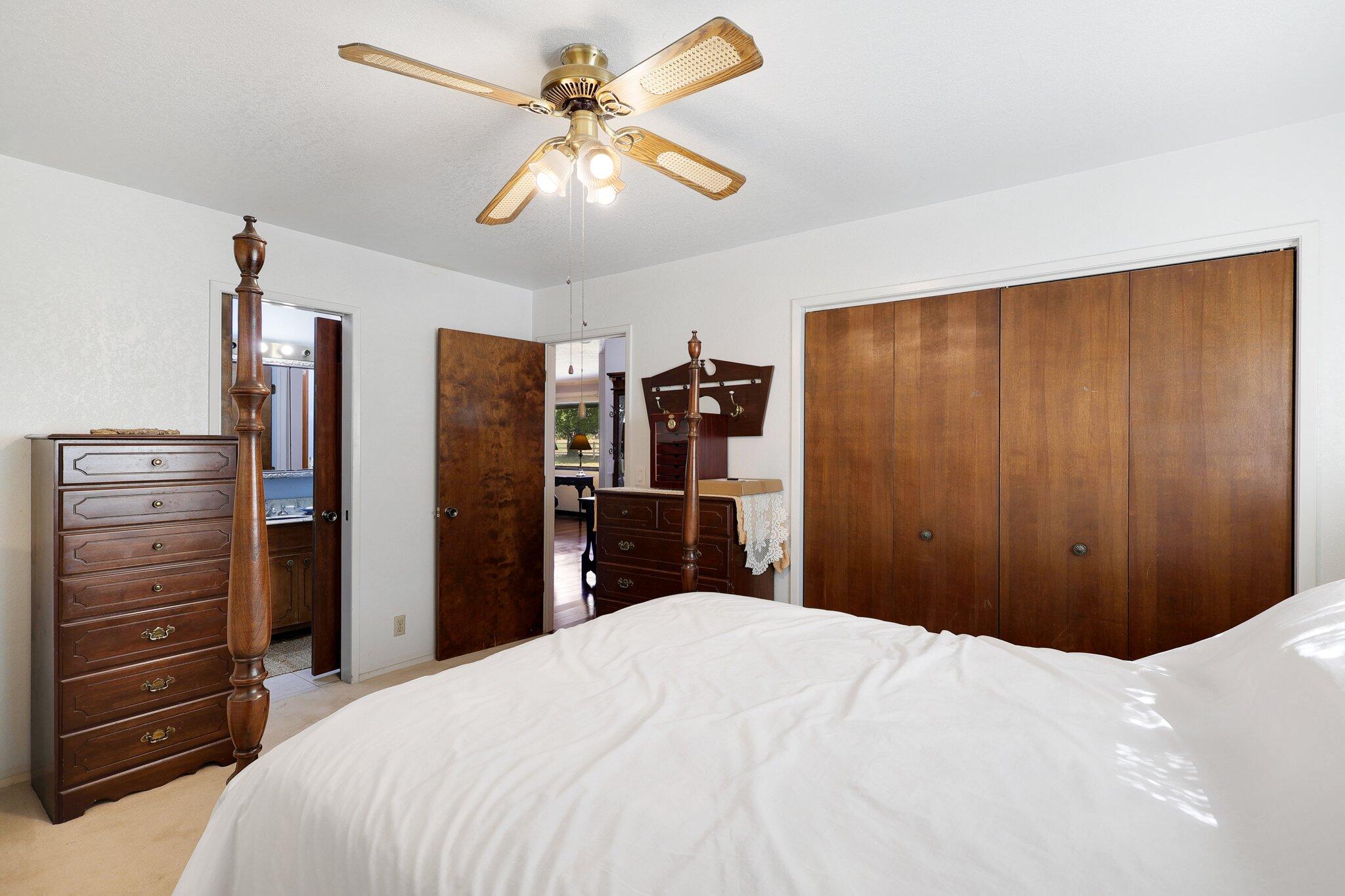 6740 Churn Crk Road Redding, CA 96002 - Photo 11 of 45 16-web-or-mls-LZ0A0120