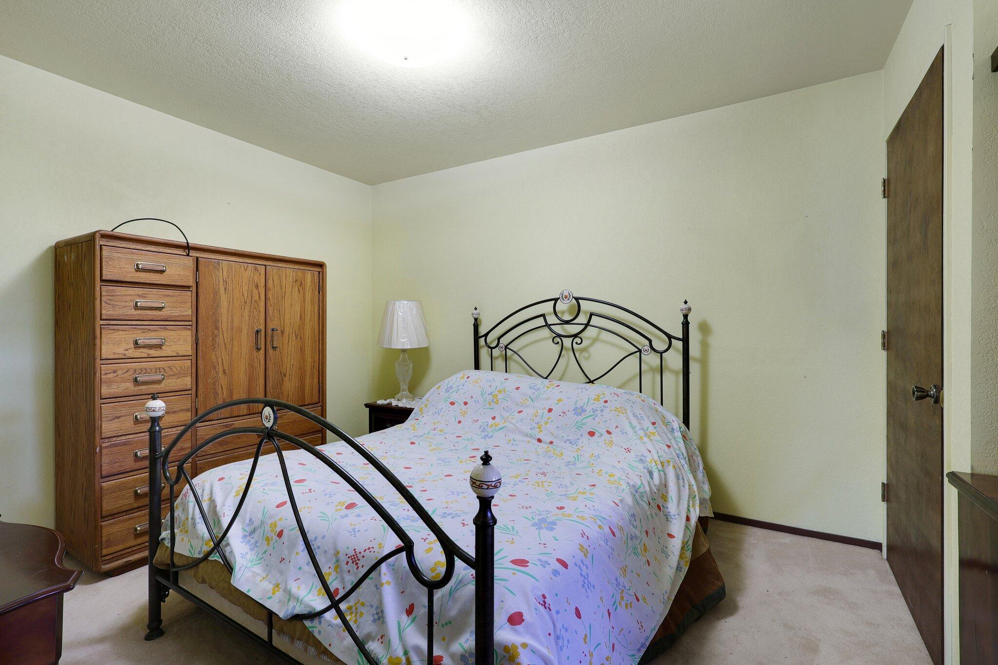 6740 Churn Crk Road Redding, CA 96002 - Photo 22 of 45 21-web-or-mls-LZ0A0165