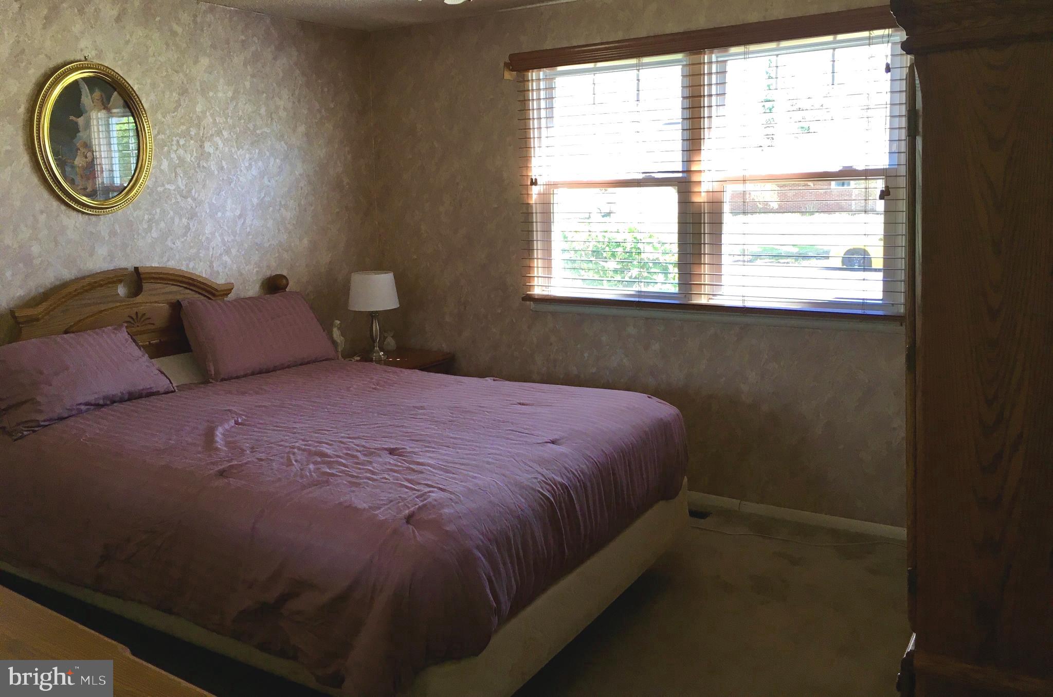 22 Laurel Road Clementon, NJ 08021 - Photo 11 of 18