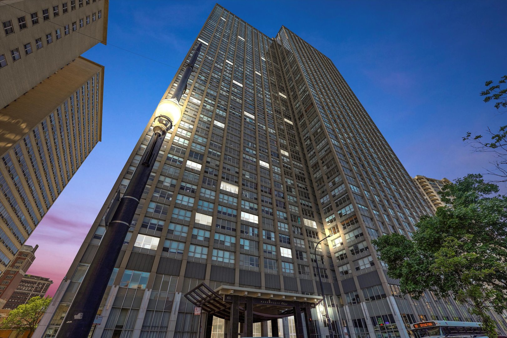 655 West Irving Park Road, Unit 3916 Chicago, IL 60613 - Photo 16 of 17 a view of a building