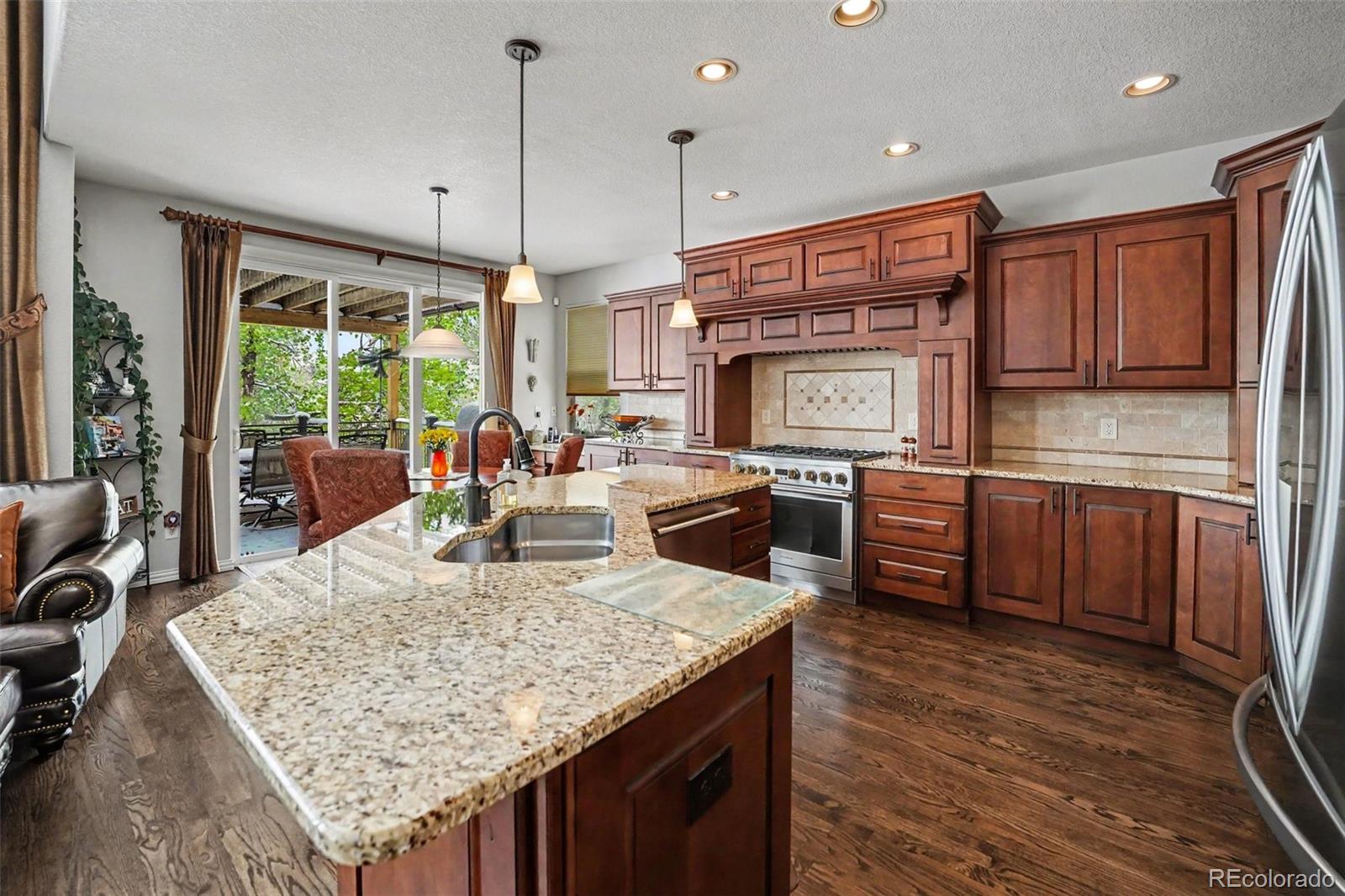 3307 Sturbridge Drive Highlands Ranch, CO 80129 - Photo 8 of 49