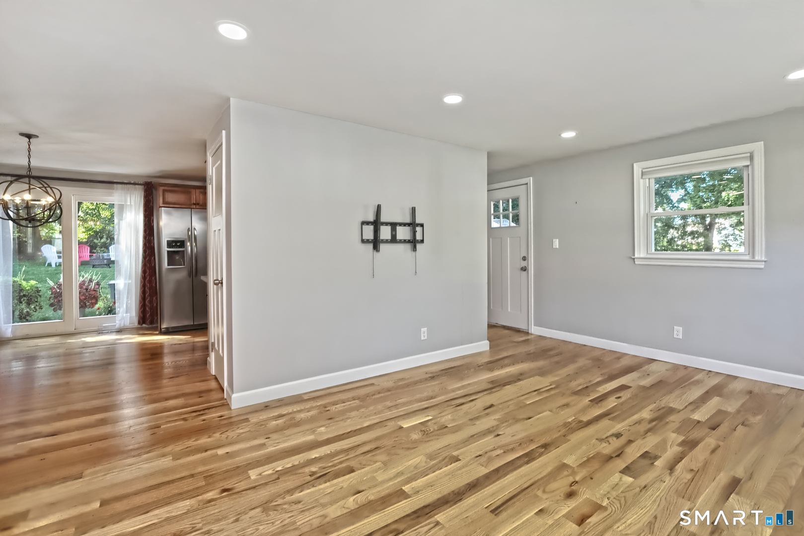58 Round Hill Road Meriden, CT 06450 - Photo 12 of 27 Gallery Image 12
