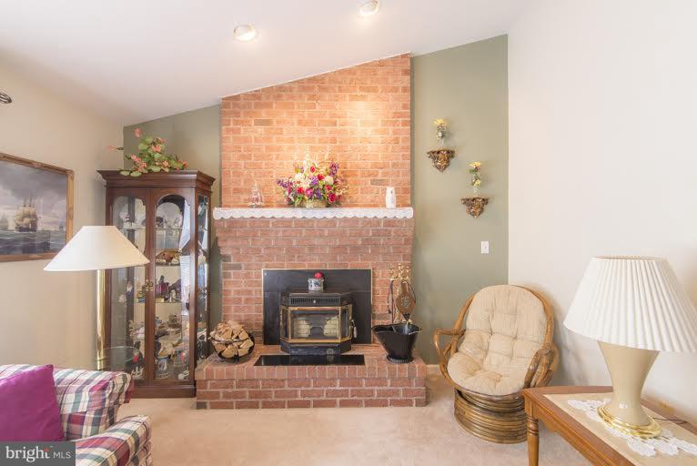 11509 Reed Circle Ridgely, MD 21660 - Photo 9 of 27 Family Room