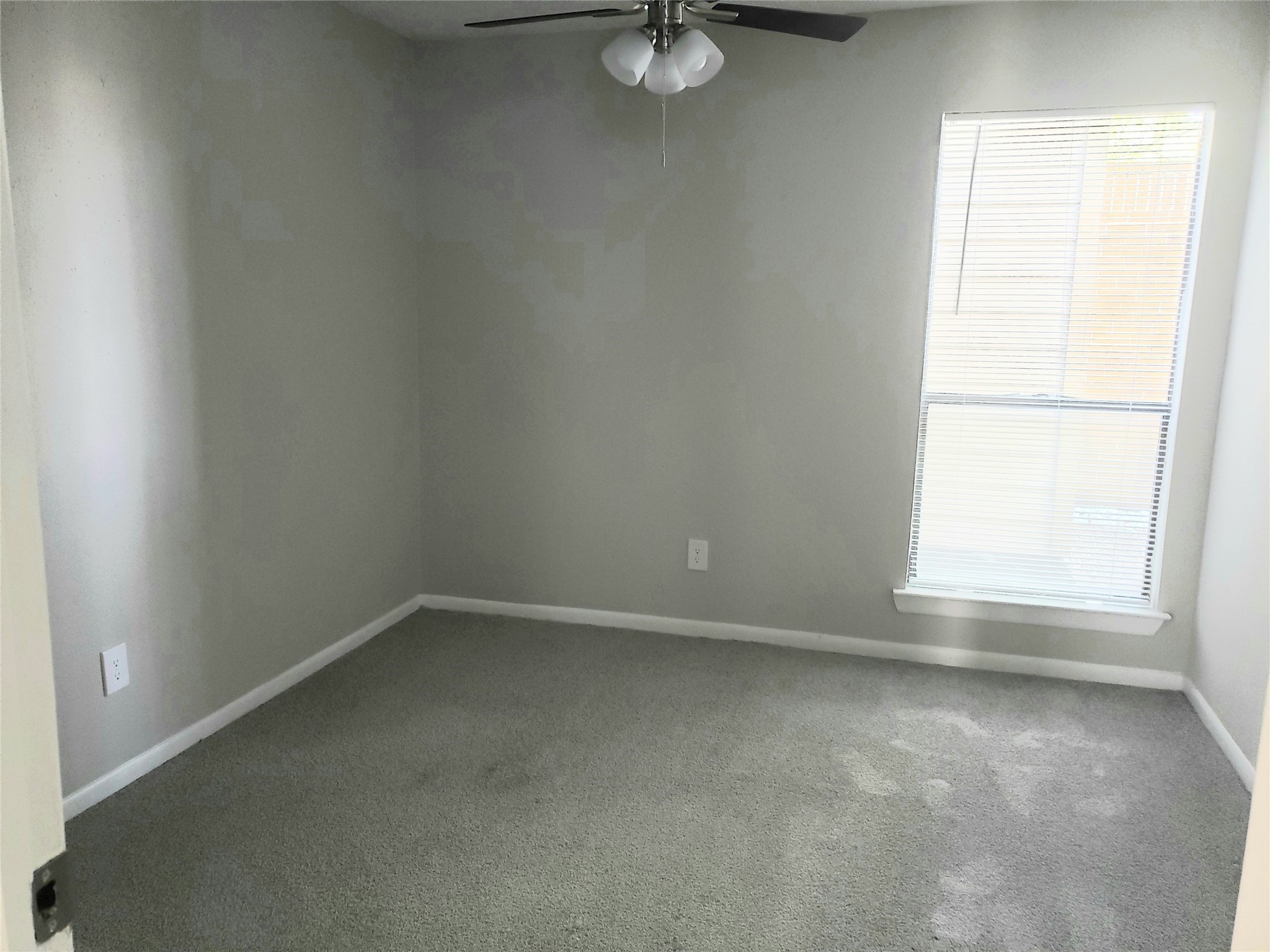 2277 South Kirkwood Road, Unit 1115 Houston, TX 77077 - Photo 13 of 25 BEDROOM #2