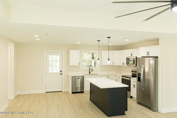 $240,000 | 1717 Barracuda Drive, Gautier, MS 39553