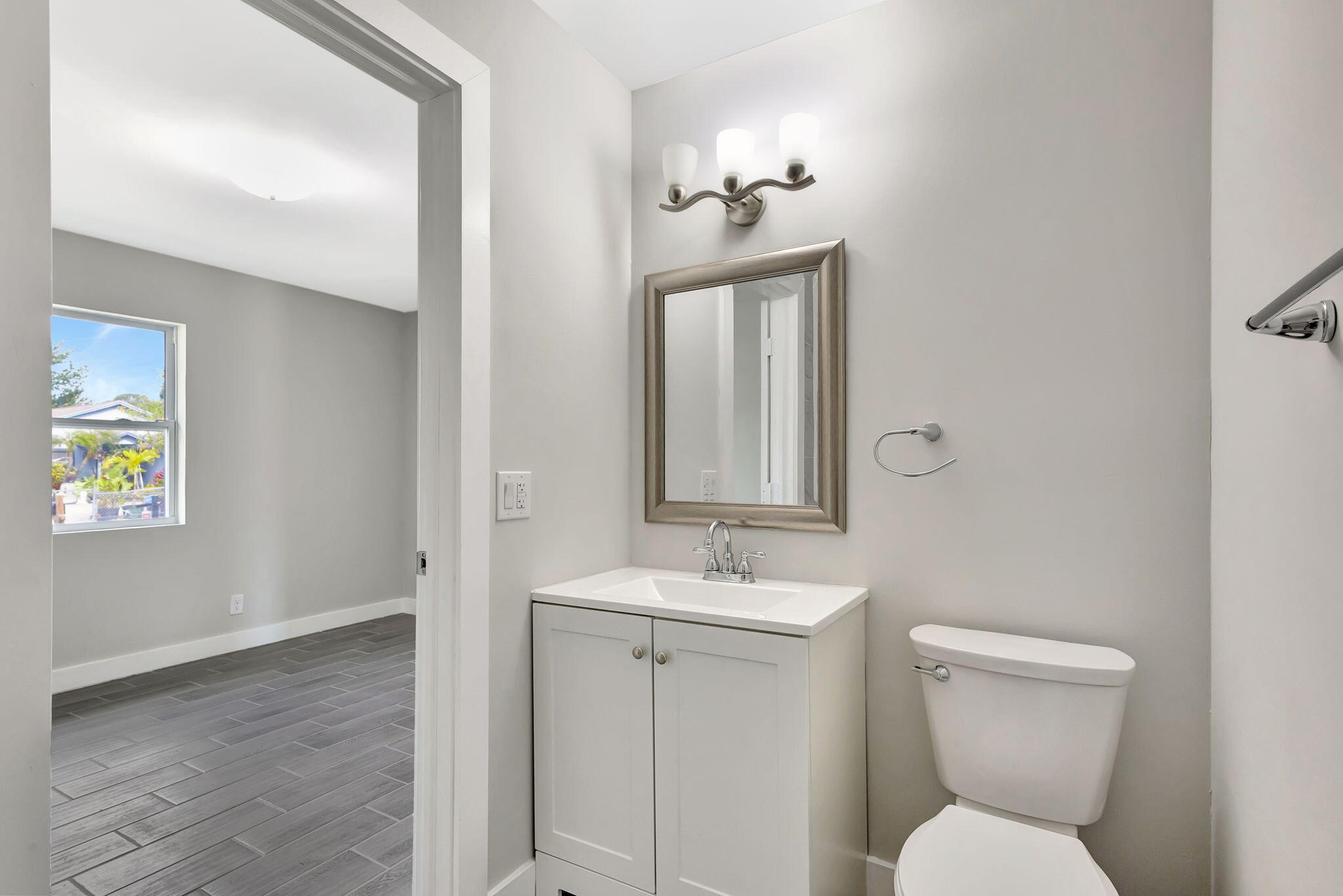 17326 Thrush Drive Jupiter, FL 33458 - Photo 25 of 55 24-web-or-mls-5D1A8596