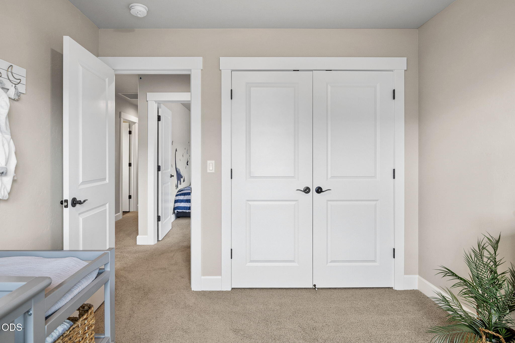 736 Northwest 27th Street Redmond, OR 97756 - Photo 23 of 26