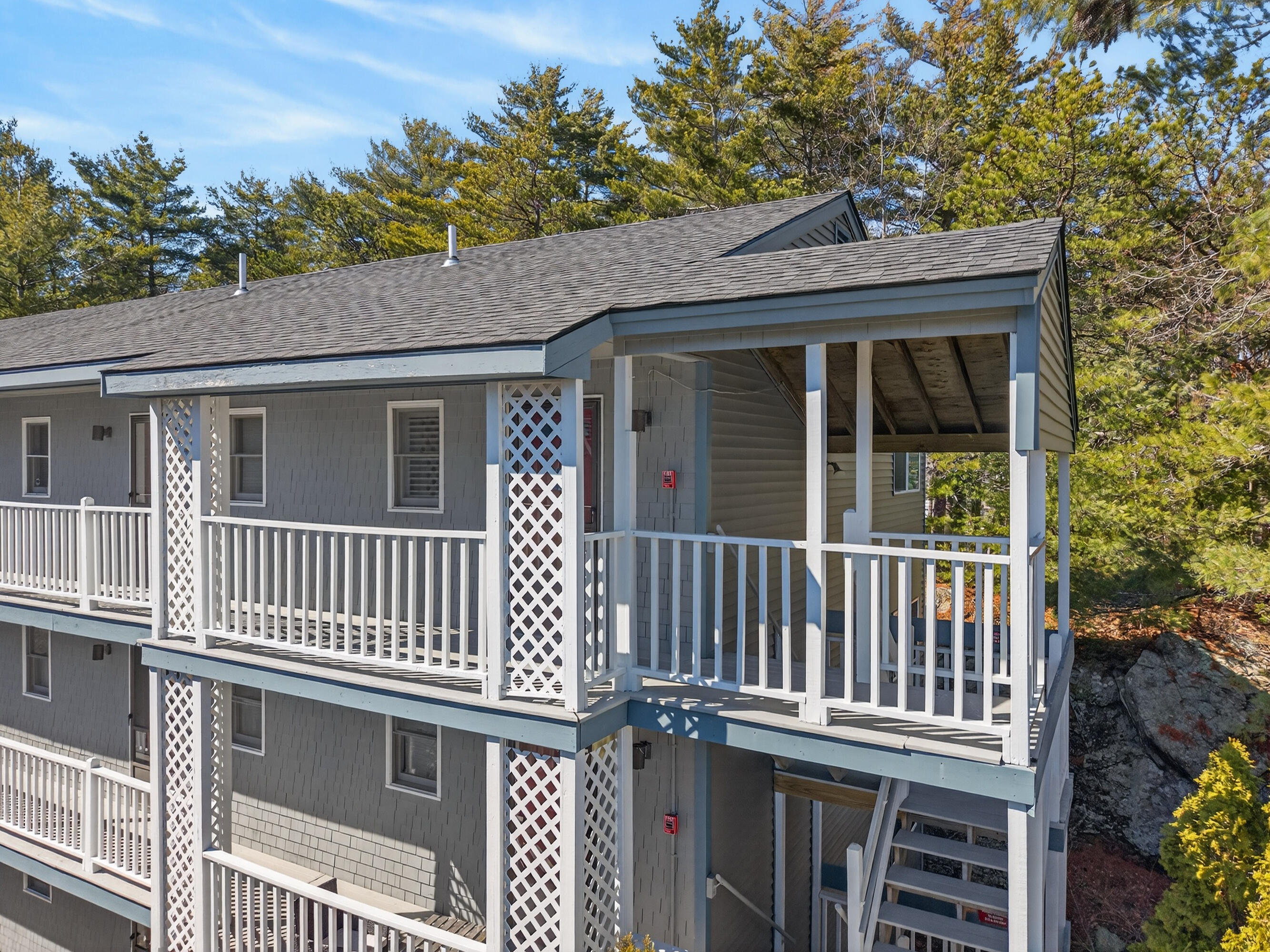 60 Pine Hill Road South, Unit 315 Cape Neddick, ME 03902 - Photo 5 of 35 photos_high_resolution_60_Pine_Hill_Rd_S