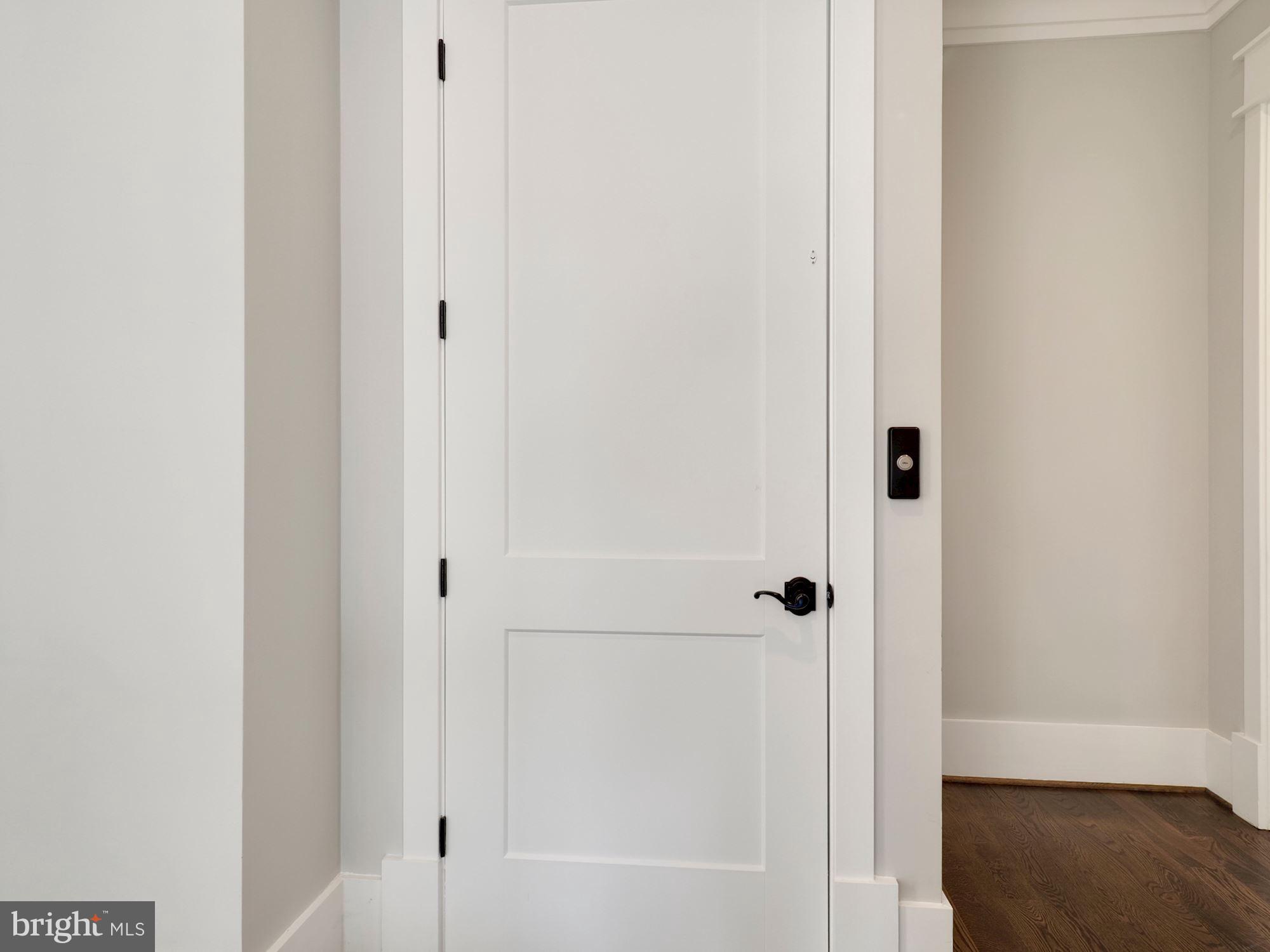 6913 Nevis Road Bethesda, MD 20817 - Photo 25 of 51