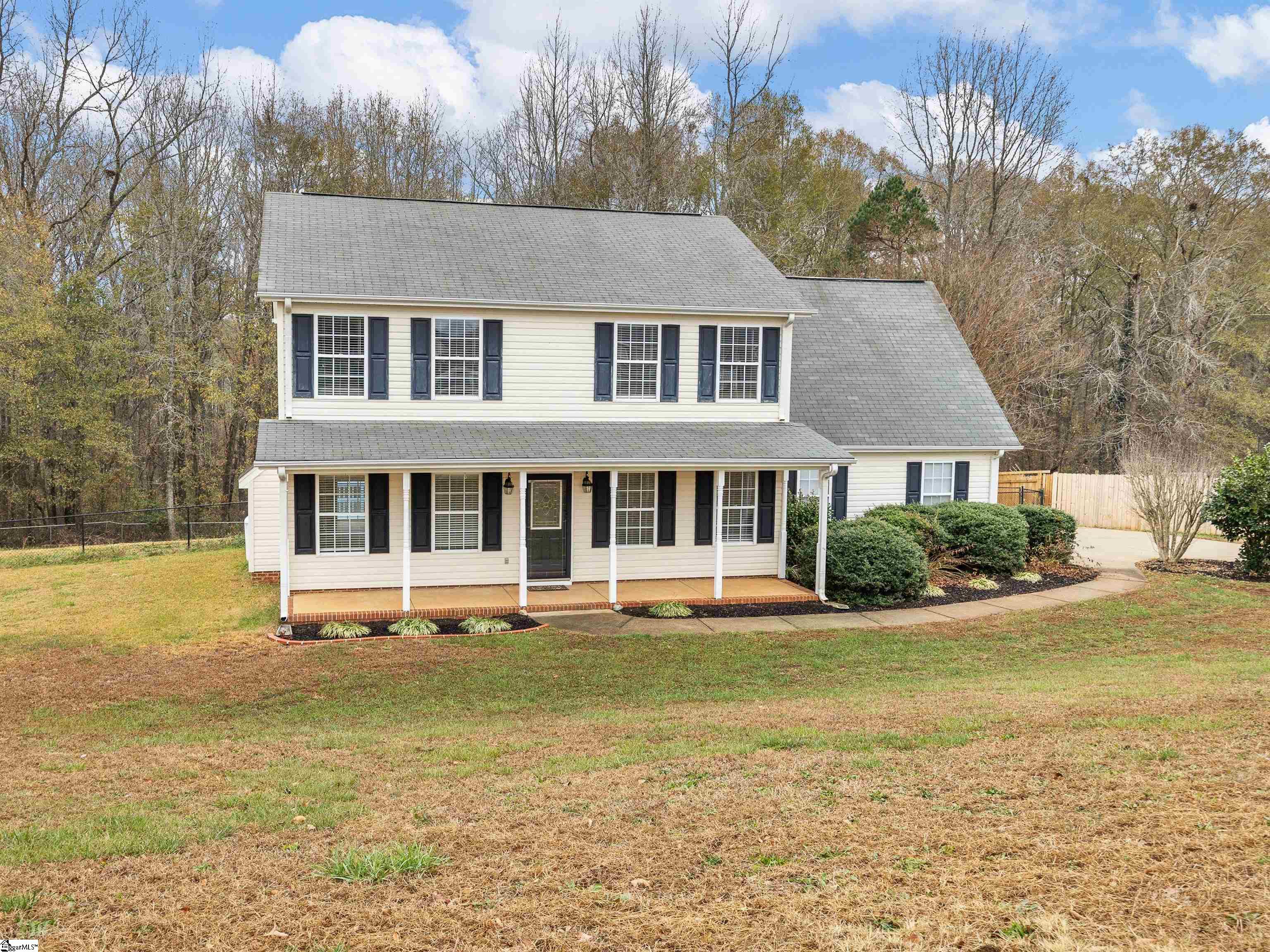 312 Red Fox Lane Chesnee, SC 29323 - Photo 2 of 36