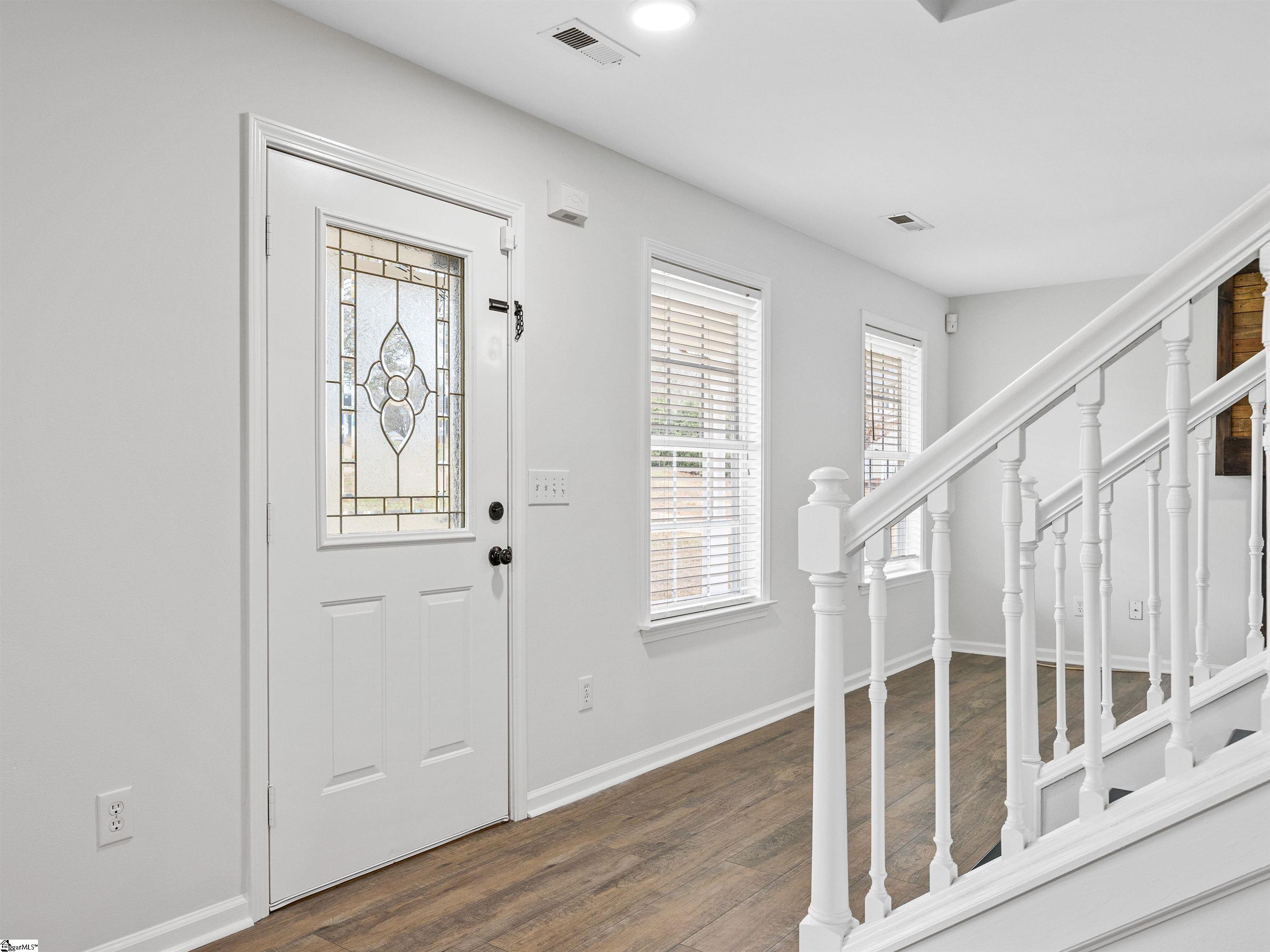 312 Red Fox Lane Chesnee, SC 29323 - Photo 3 of 36