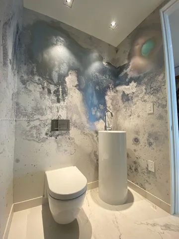 $34,000 | 1000 Biscayne Boulevard, Unit 4402, Miami, FL 33132