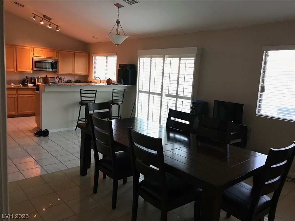 1413 Reebok Terrace Henderson, NV 89014 - Photo 3 of 13 Gallery Image 3