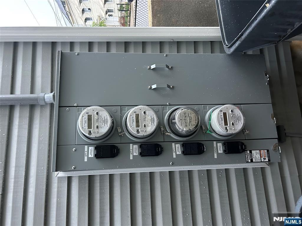 154 Butler Street Paterson, NJ 07524 - Photo 9 of 26