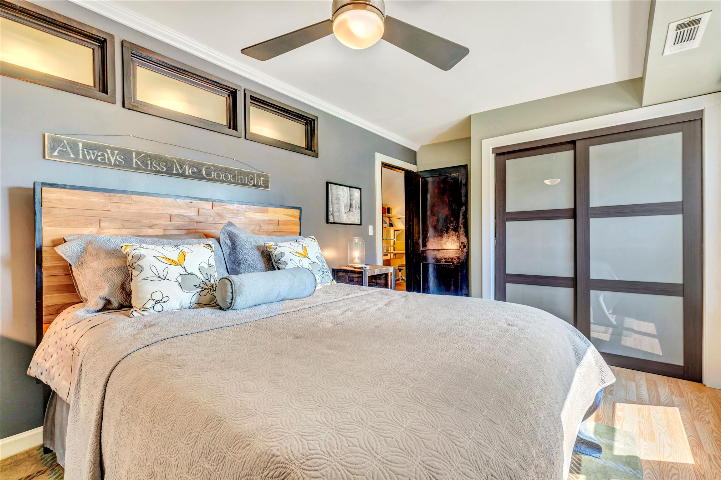 255 Cherokee Road Nashville, TN 37205 - Photo 21 of 30 a bedroom with a large bed and a window