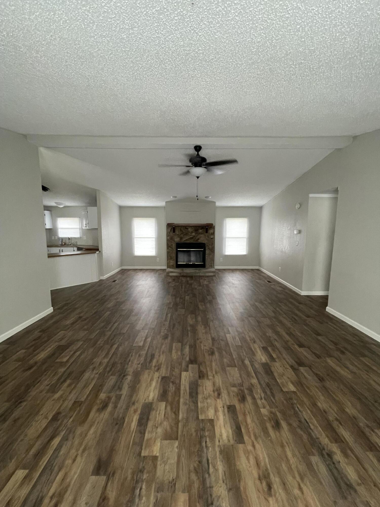 417 Howlin Road DeFuniak Springs, FL 32433 - Photo 11 of 16 IMG-8990