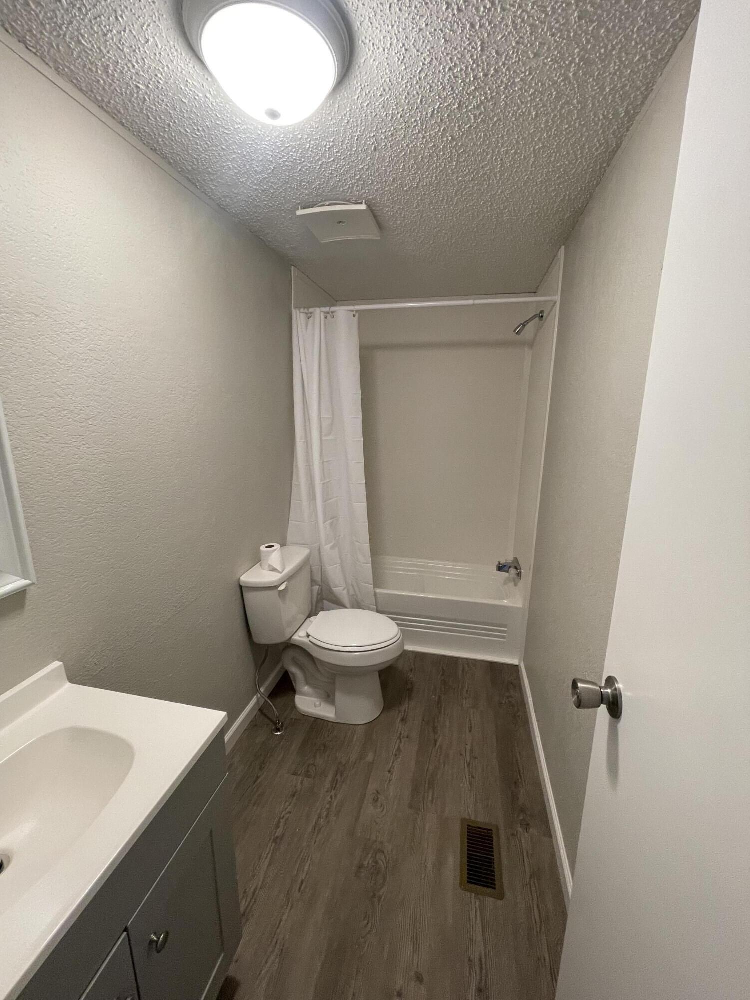 417 Howlin Road DeFuniak Springs, FL 32433 - Photo 14 of 16 IMG-8997