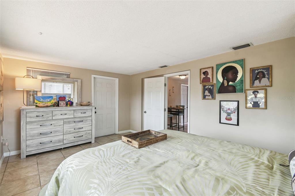 10817 Kingsbridge Road Port Richey, FL 34668 - Photo 17 of 26 Gallery Image 17