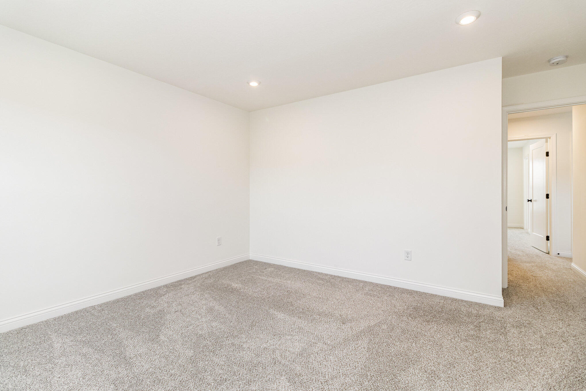 3877 Circollo Drive Covington, KY 41017 - Photo 23 of 42 024_3877_circollo_dr_51-edit_585