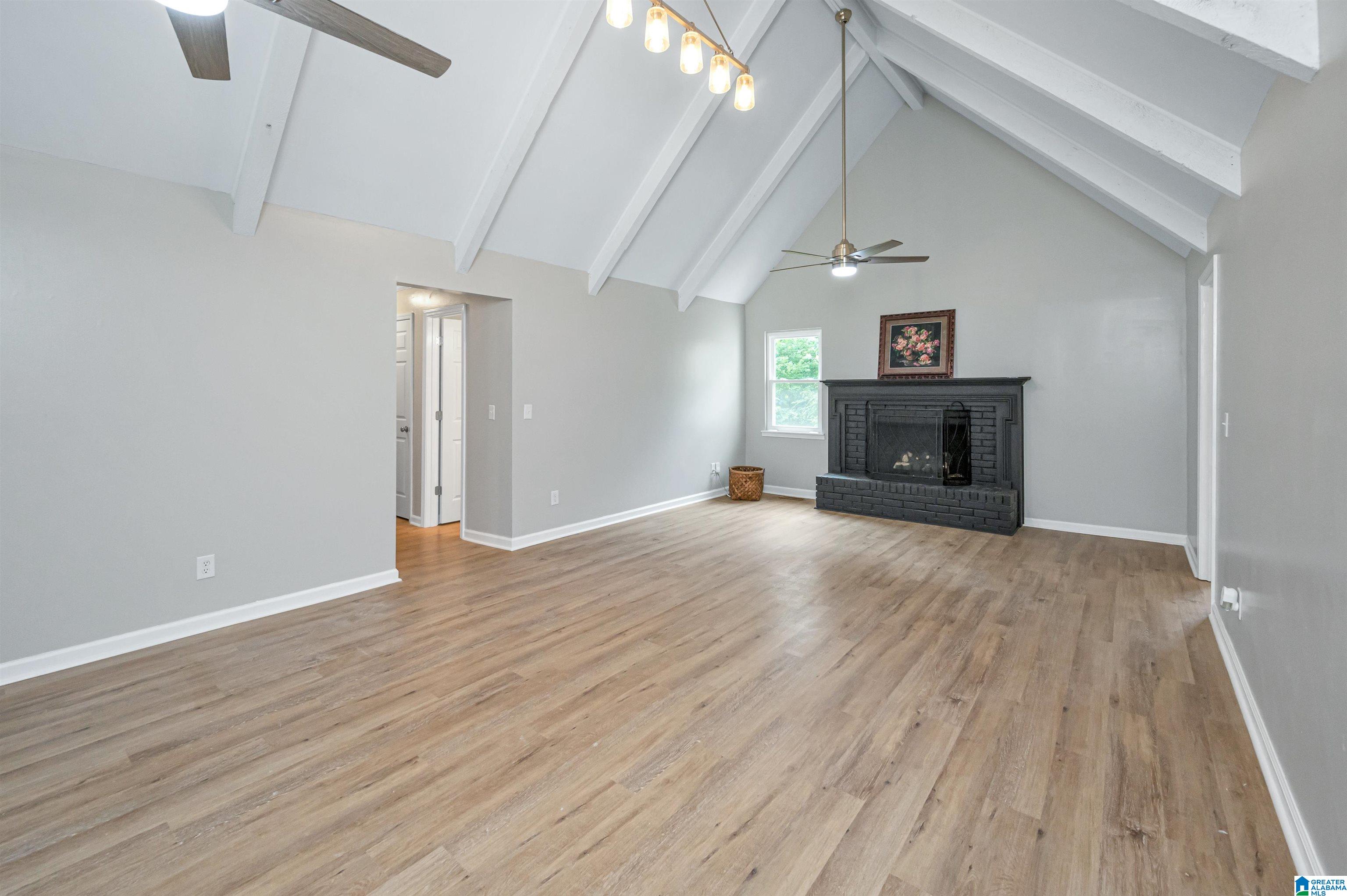 3239 Fieldale Drive Bessemer, AL 35023 - Photo 7 of 33