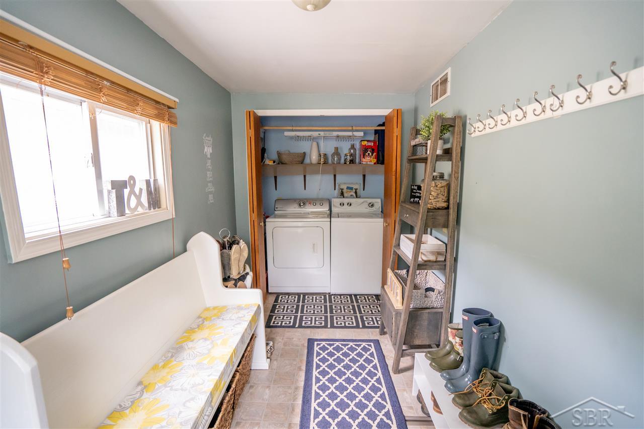 3441 Barber Road Bay City, MI 48706 - Photo 6 of 43 Gallery Image 6