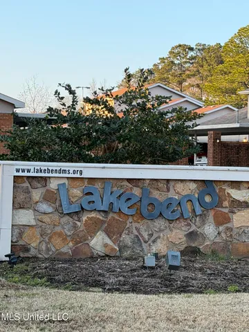 $169,000 | 111 Lakebend Circle, Brandon, MS 39042