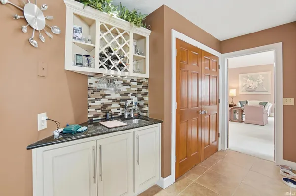 $879,950 | 6620 Cr 11a Road, Garrett, IN 46738