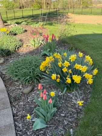 $879,950 | 6620 Cr 11a Road, Garrett, IN 46738