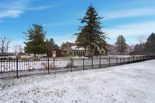 $879,950 | 6620 Cr 11a Road, Garrett, IN 46738