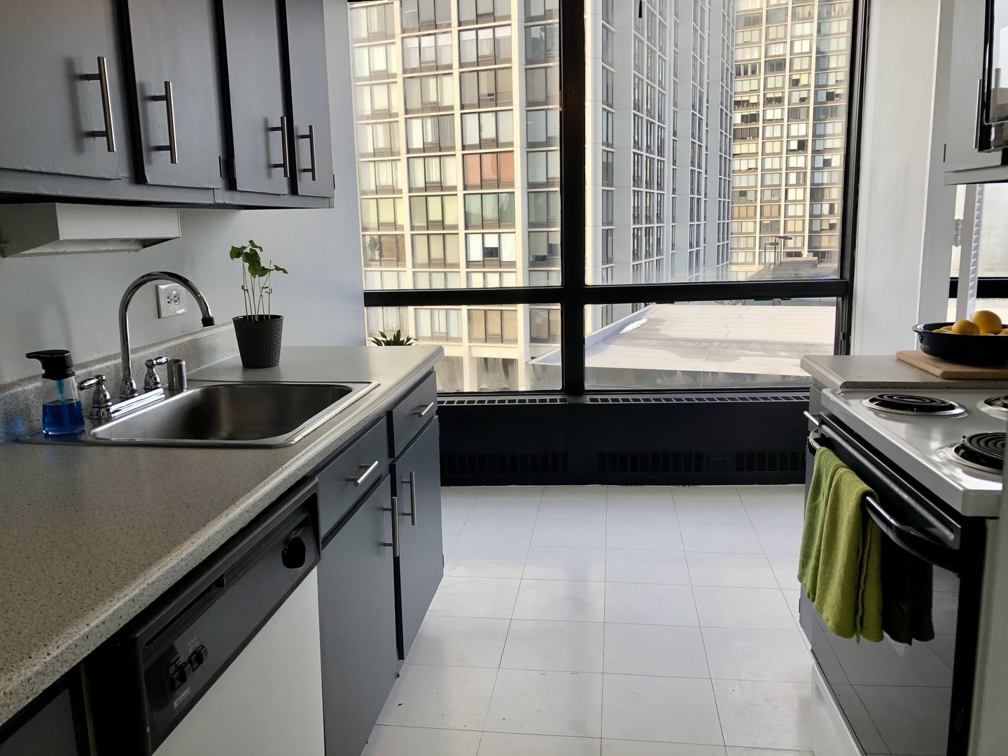 5415 North Sheridan Road, Unit 506 Chicago, IL 60640 - Photo 8 of 16