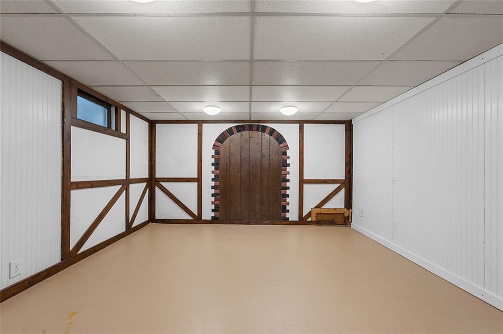 900 North Whitmore Road Irwin, PA 15642 - Photo 19 of 26 Gallery Image 19