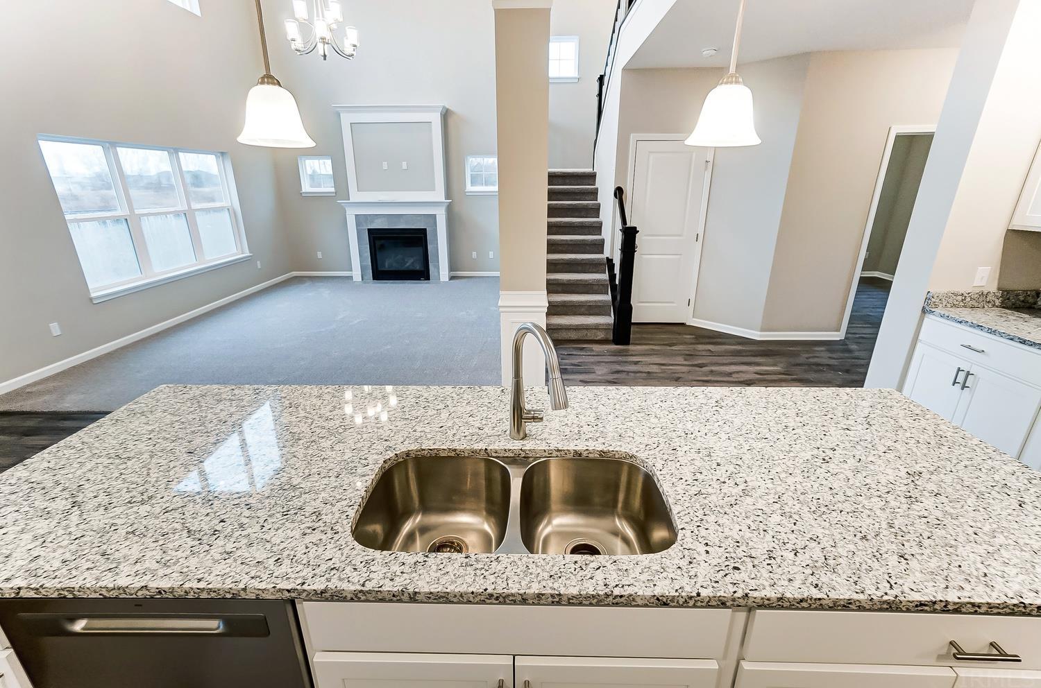904 Meravi Cove Fort Wayne, IN 46818 - Photo 13 of 31 Gallery Image 13