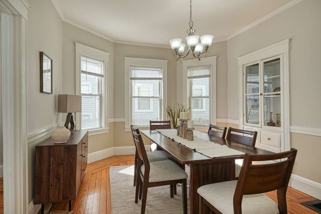 22 Davis Road, Unit 1 Belmont, MA 02478 - Photo 6 of 28 Gallery Image 6