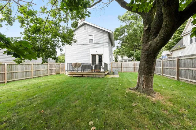 $177,900 | 2338 North Clinton Street, Fort Wayne, IN 46805