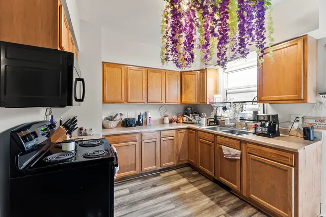 $177,900 | 2338 North Clinton Street, Fort Wayne, IN 46805